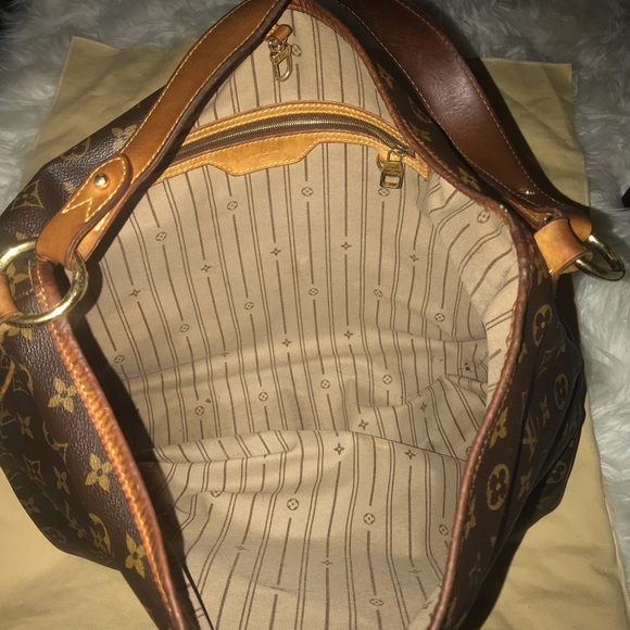 Louis Vuitton Delightful PM Monogram Handbag - Picture 6 of 7